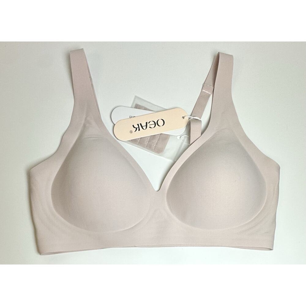 NWT Small Jelly Bra Seamless Full Coverage Supportive Beige Everyday Sports Bra